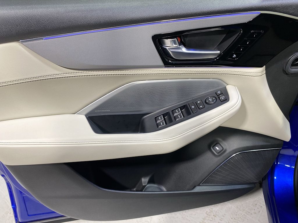 Thumbnail: 2025 Acura MDX - 24