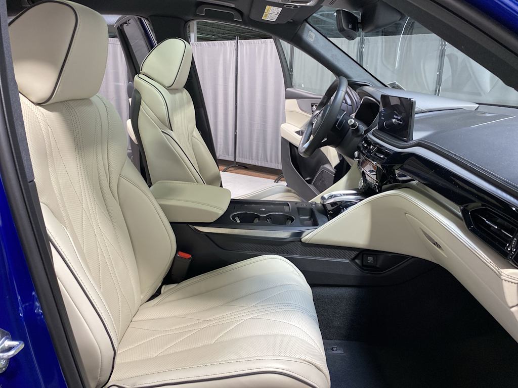 Thumbnail: 2025 Acura MDX - 19