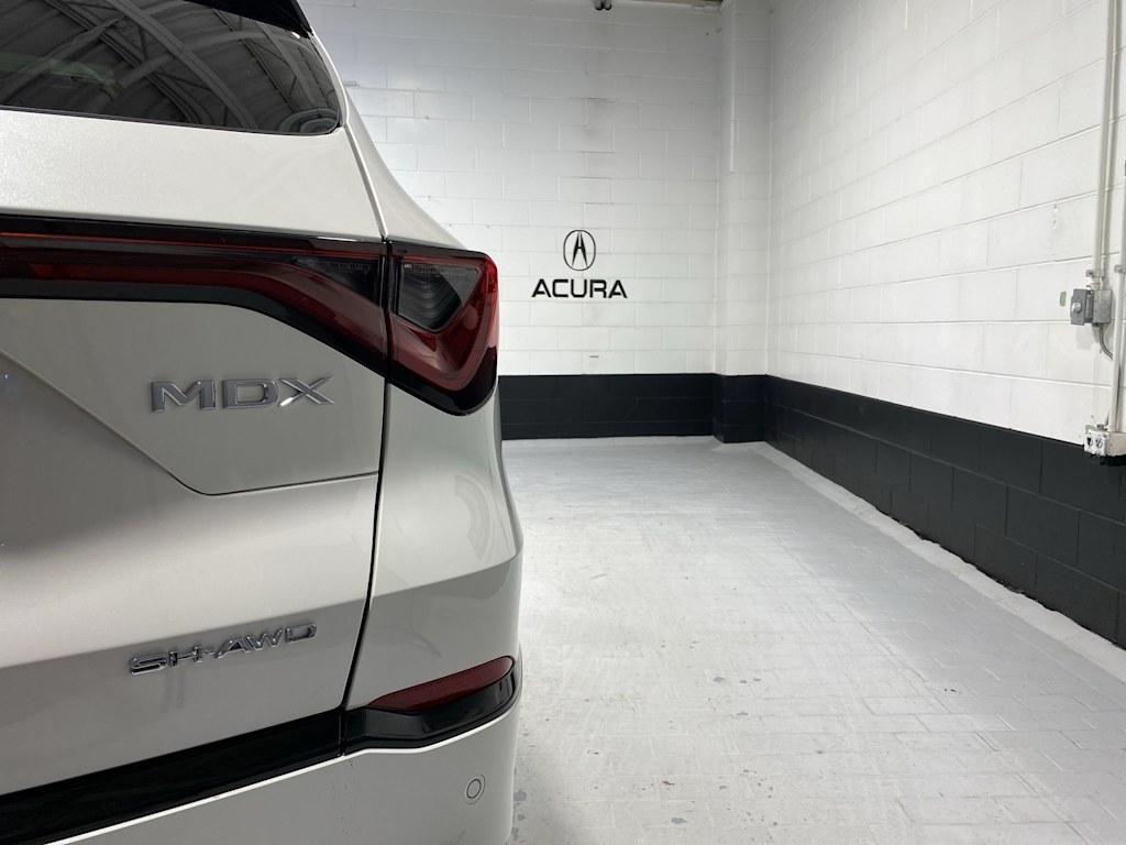 2025 Acura MDX Advance 7