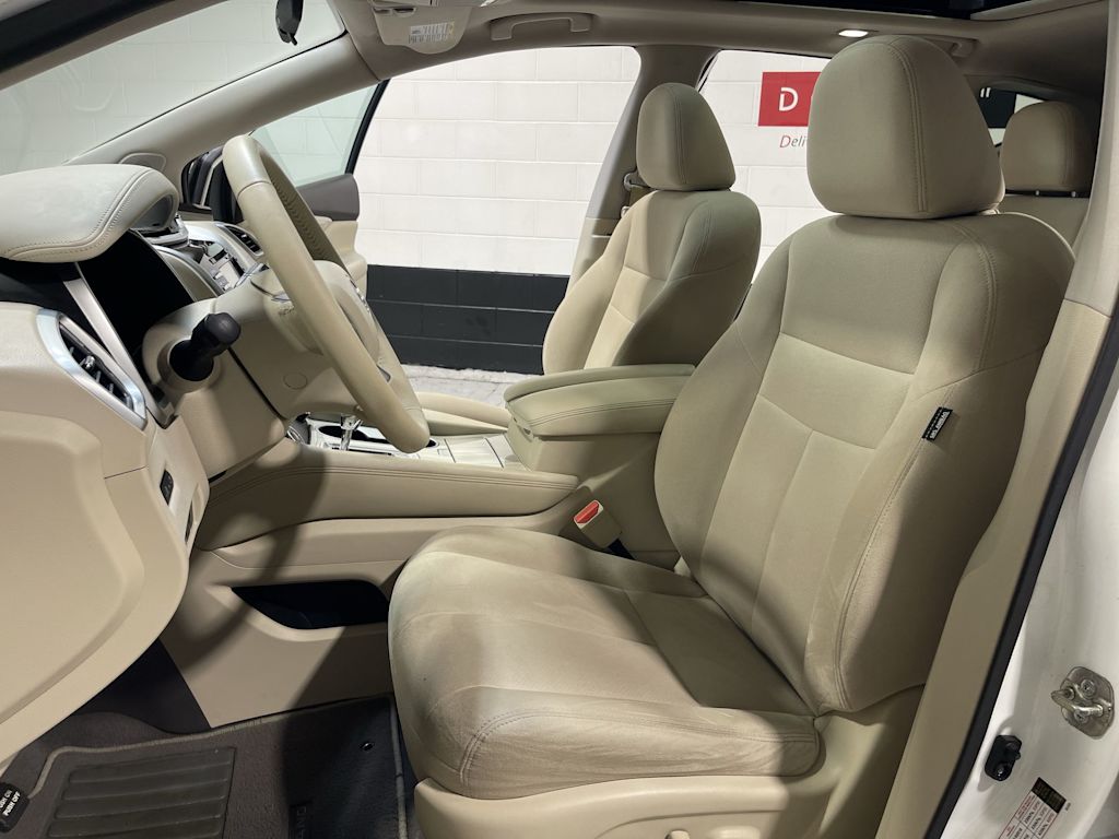 Thumbnail: 2016 Nissan Murano - 12