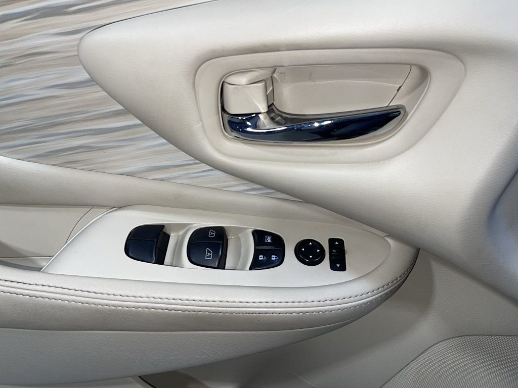 Thumbnail: 2016 Nissan Murano - 23