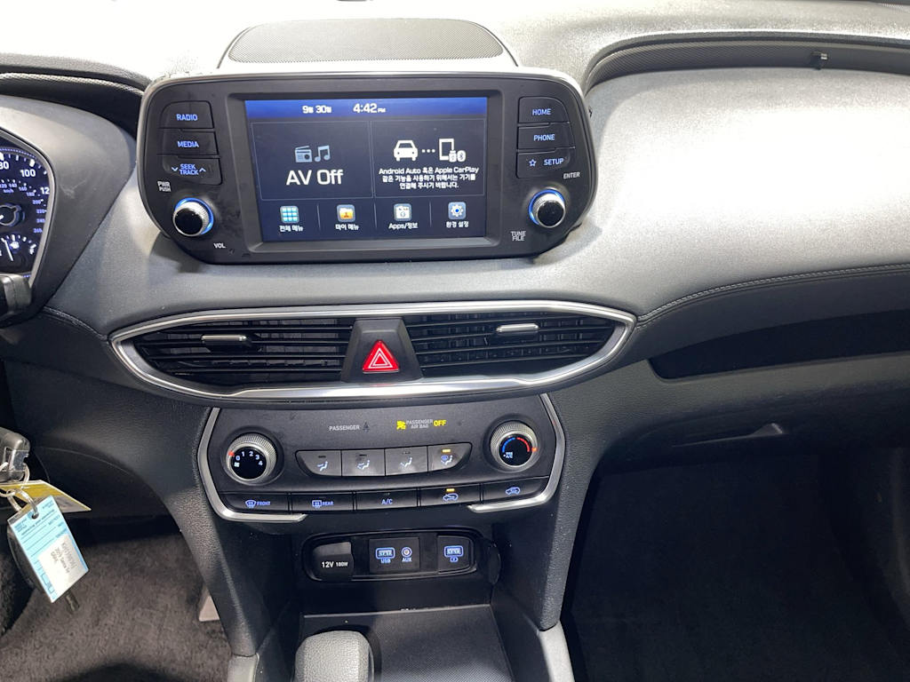 Thumbnail: 2019 Hyundai Santa Fe - 13