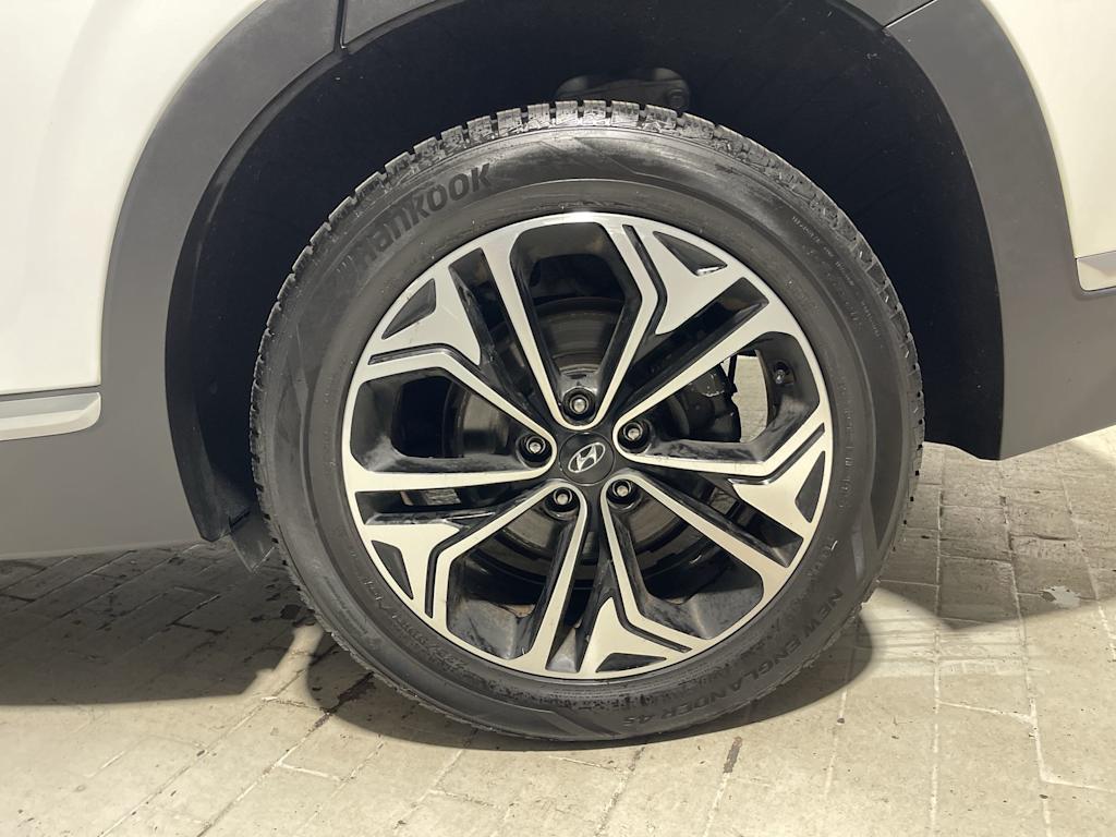 Thumbnail: 2019 Hyundai Santa Fe - 8