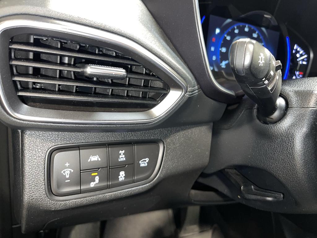 Thumbnail: 2019 Hyundai Santa Fe - 24
