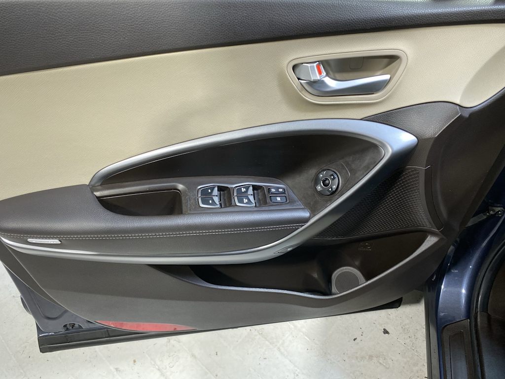 Thumbnail: 2017 Hyundai Santa Fe - 22