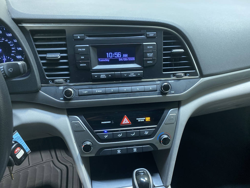 Thumbnail: 2017 Hyundai Elantra - 14