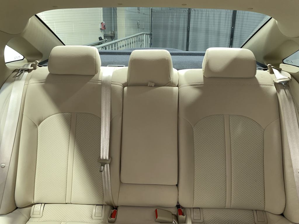 Thumbnail: 2015 Hyundai Sonata - 22
