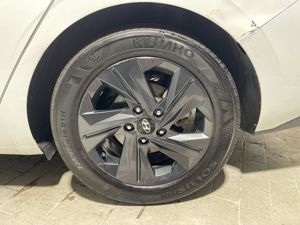 Thumbnail: 2021 Hyundai Elantra - 7