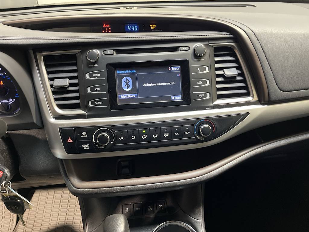 Thumbnail: 2019 Toyota Highlander - 14