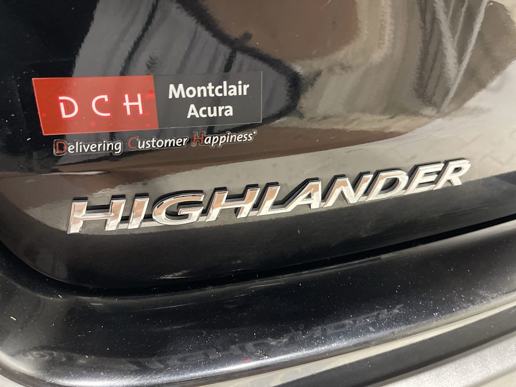 Thumbnail: 2019 Toyota Highlander - 7
