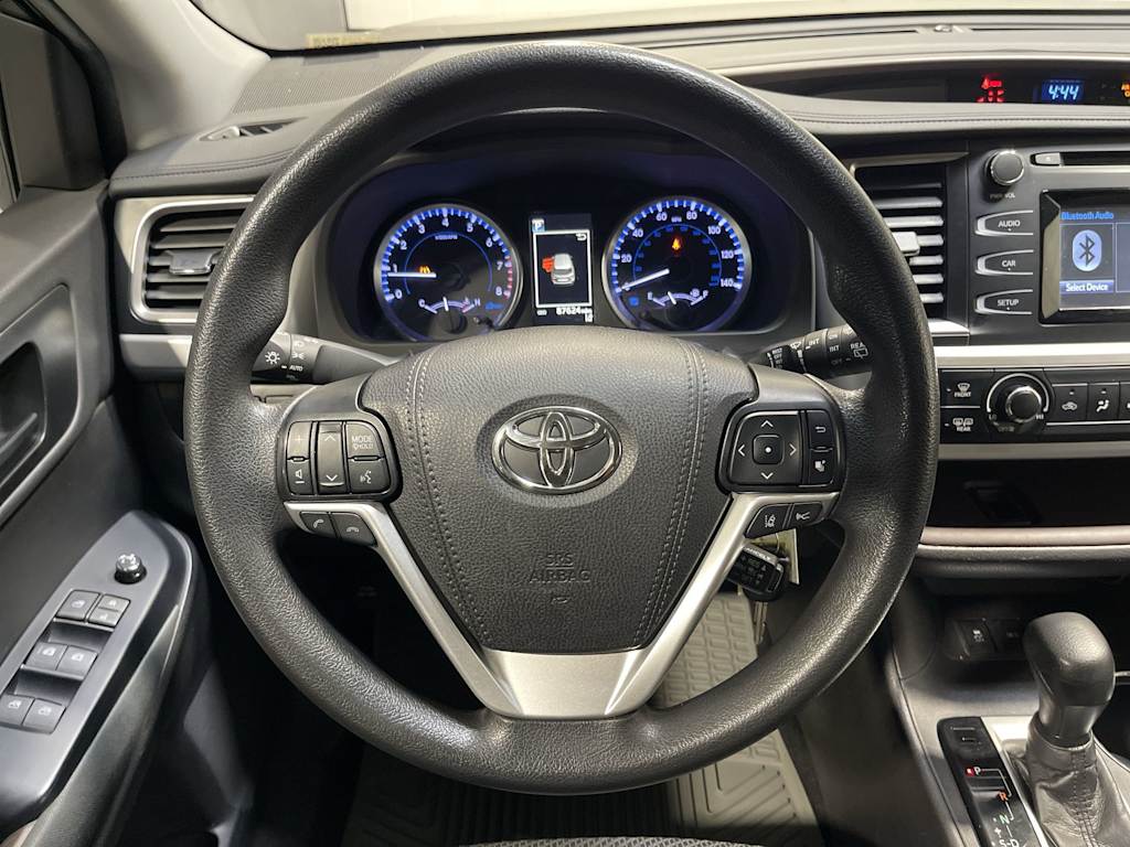 Thumbnail: 2019 Toyota Highlander - 10