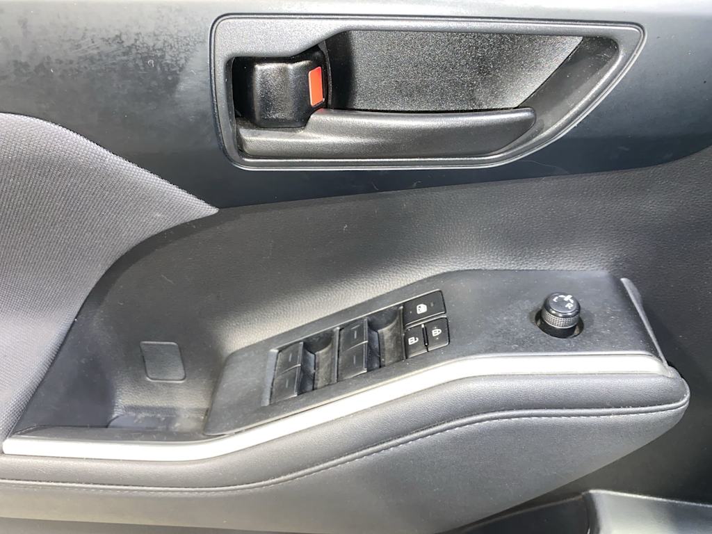 Thumbnail: 2023 Toyota Highlander - 23