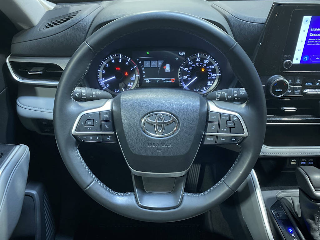 Thumbnail: 2024 Toyota Highlander - 9