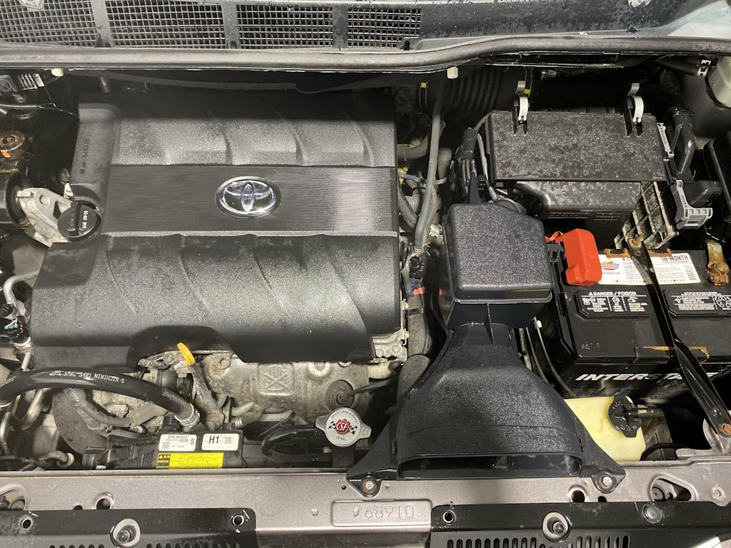Thumbnail: 2015 Toyota Sienna - 9