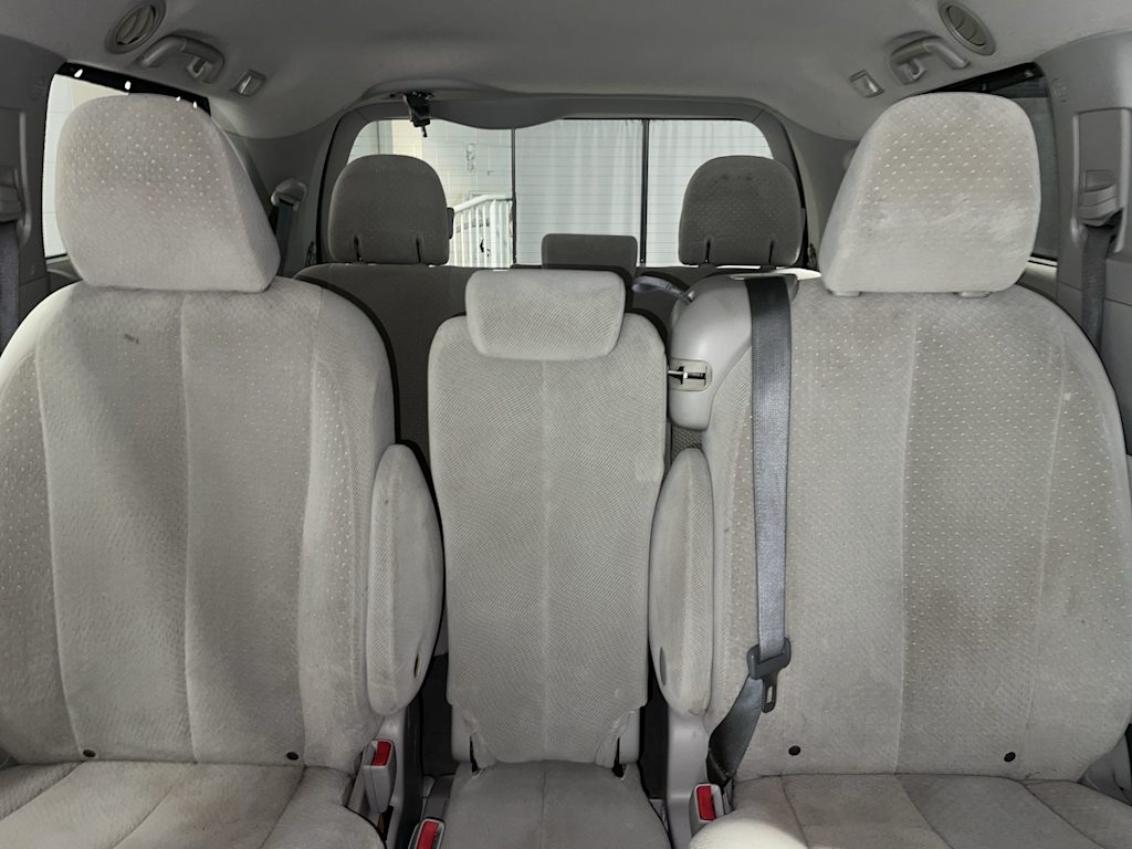 Thumbnail: 2014 Toyota Sienna - 12