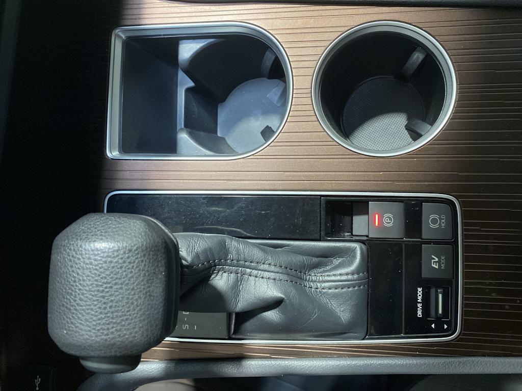 Thumbnail: 2021 Toyota Sienna - 14