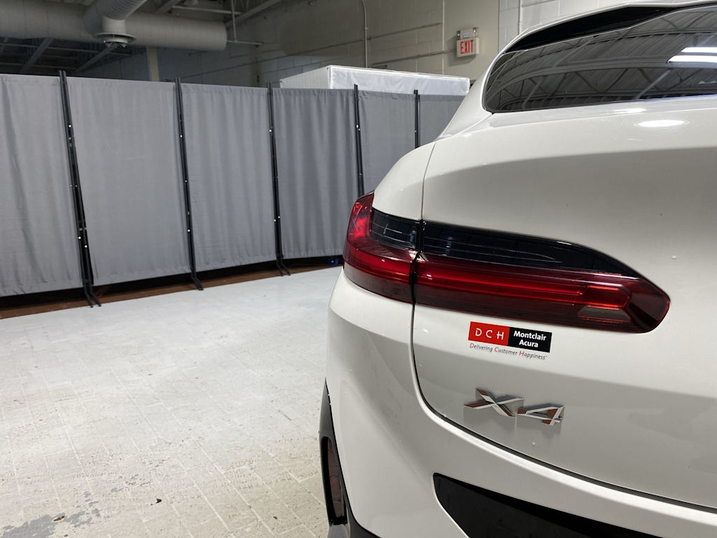 2022 BMW X4 xDrive30i 5