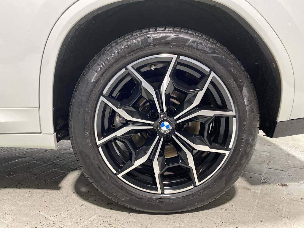 2022 BMW X4 xDrive30i 6