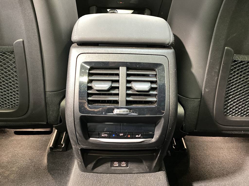 2022 BMW X3 xDrive30i 25