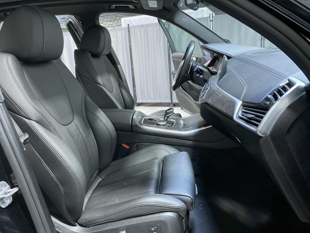 Thumbnail: 2022 BMW X5 - 20