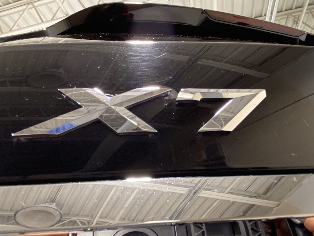 Thumbnail: 2022 BMW X7 - 7