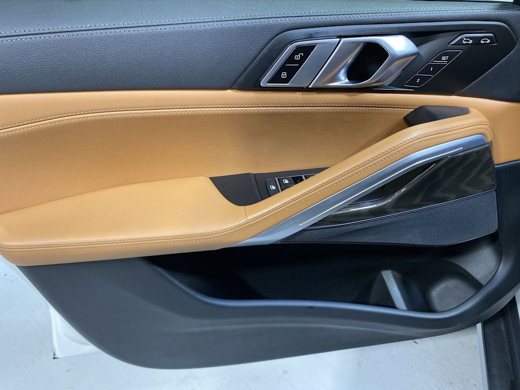 2022 BMW X6 xDrive40i 24