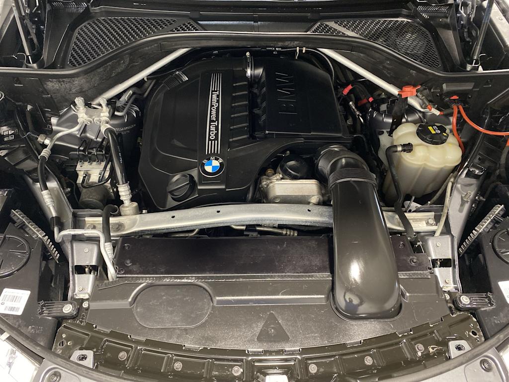 2018 BMW X5 xDrive35i 8