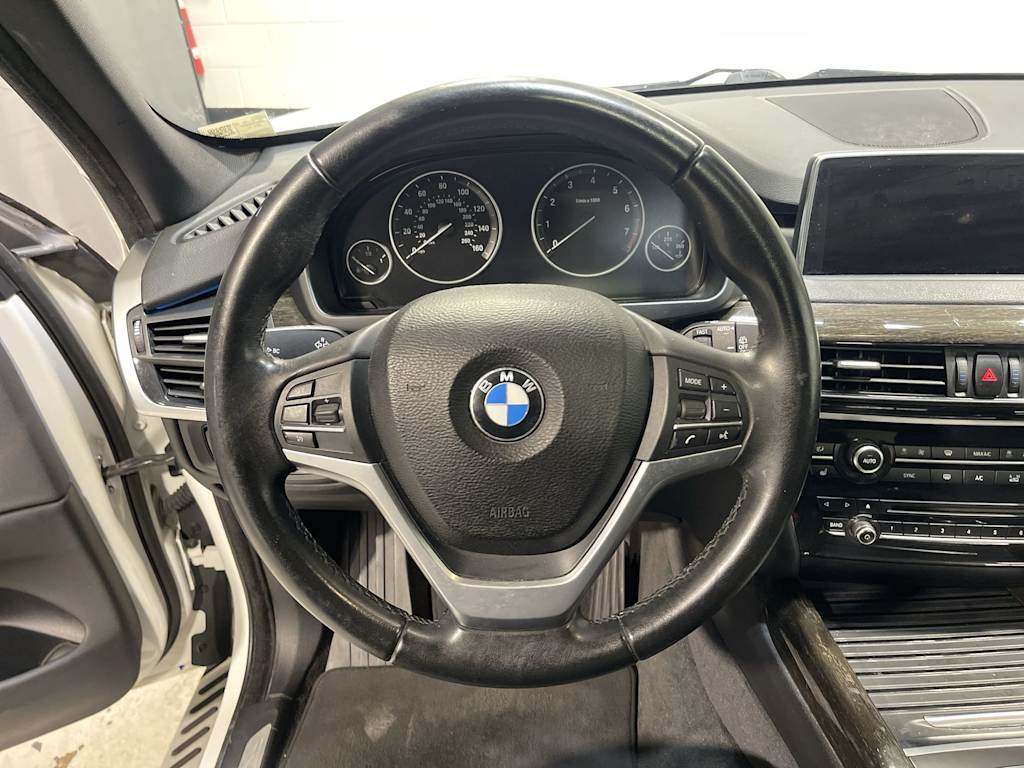 Thumbnail: 2017 BMW X5 - 10