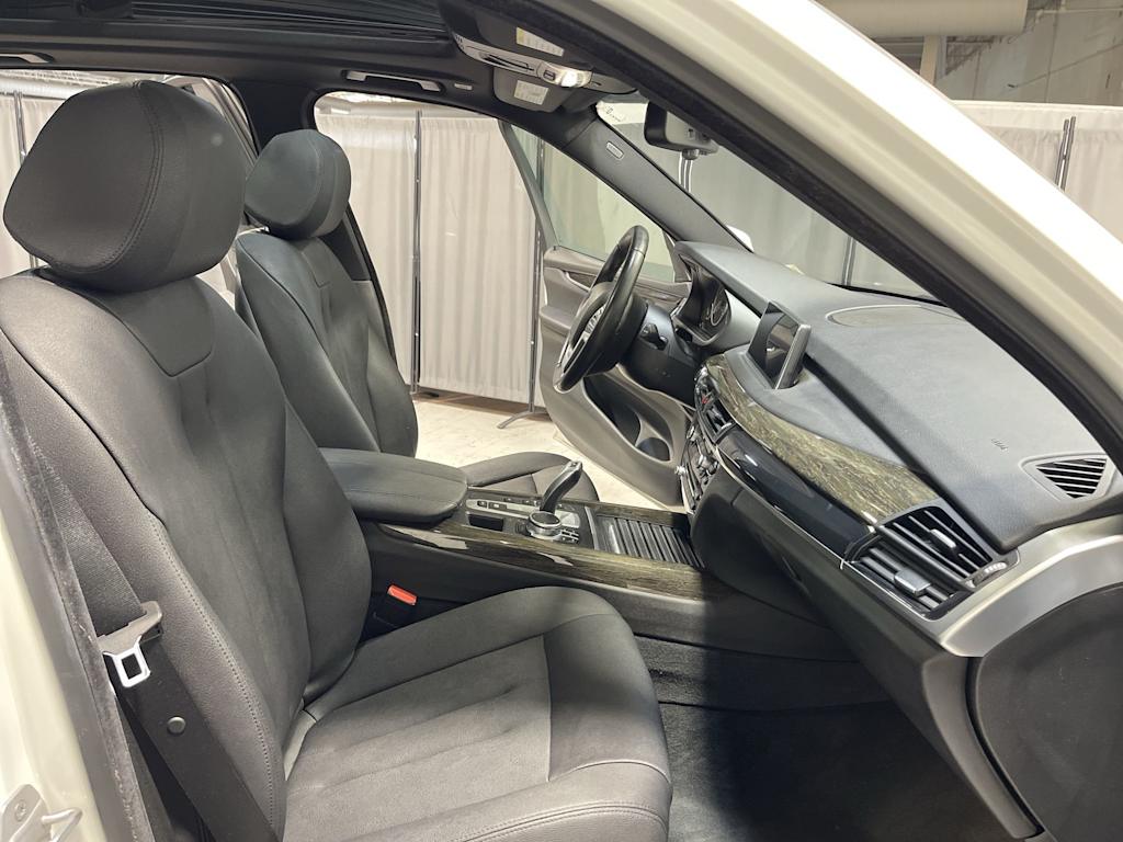 Thumbnail: 2017 BMW X5 - 21