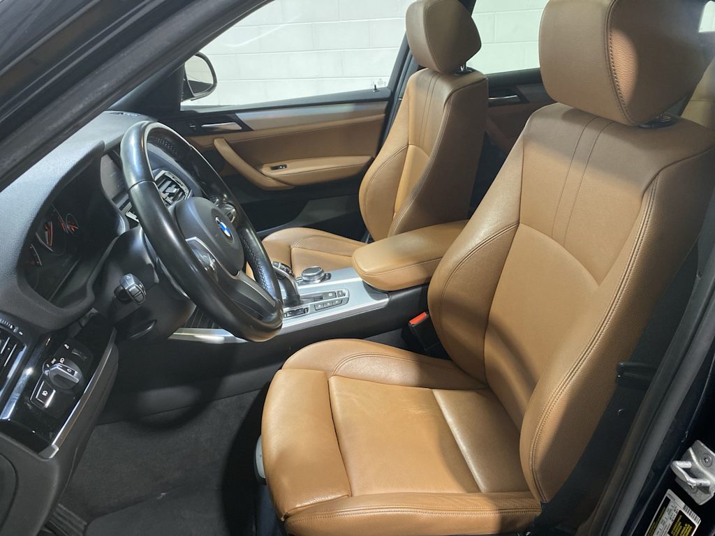 Thumbnail: 2017 BMW X4 - 10