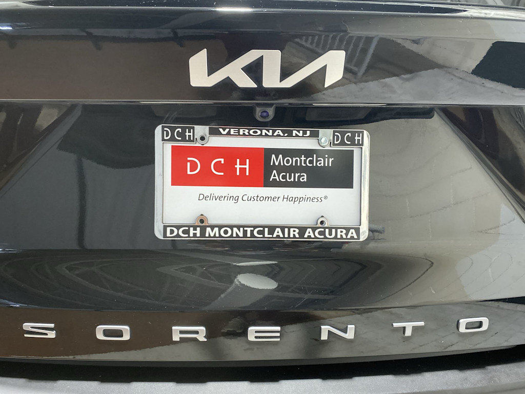Thumbnail: 2022 Kia Sorento - 12