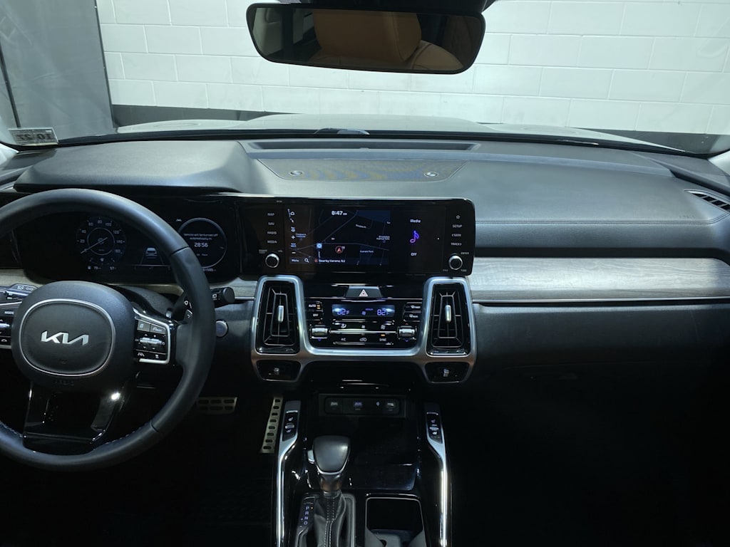 Thumbnail: 2022 Kia Sorento - 2