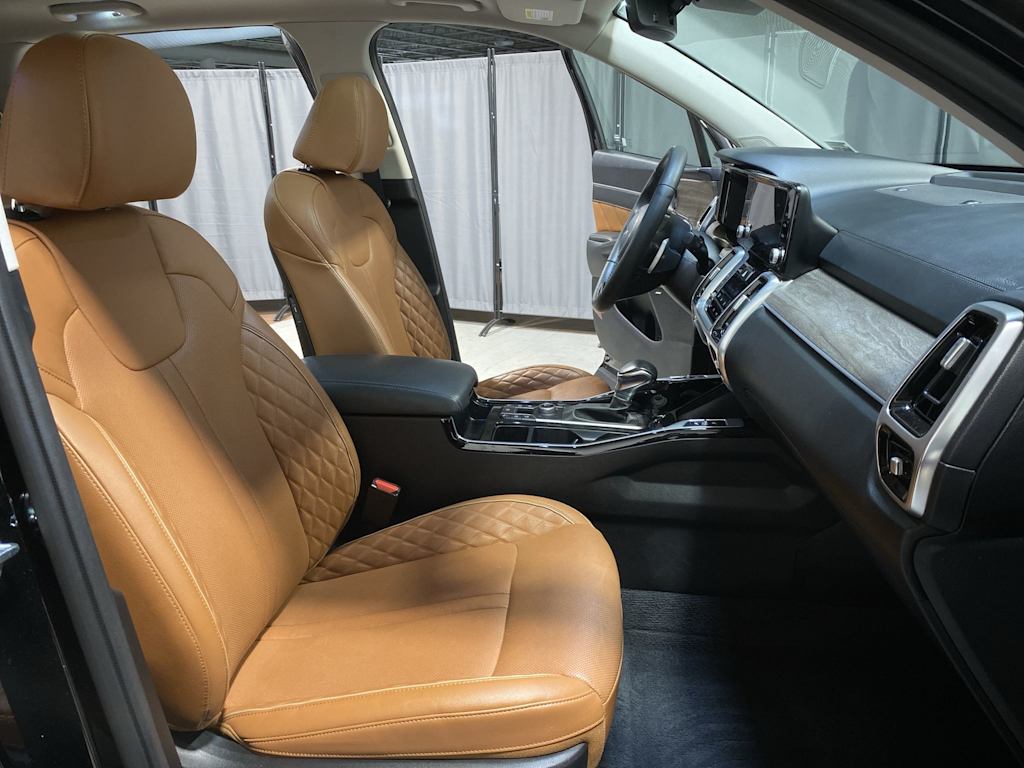 Thumbnail: 2022 Kia Sorento - 20