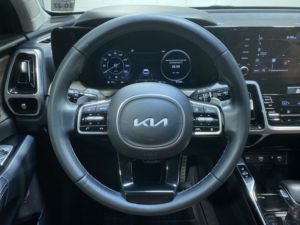 Thumbnail: 2022 Kia Sorento - 8