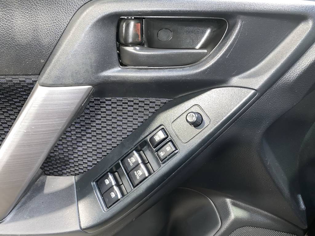 Thumbnail: 2018 Subaru Forester - 23