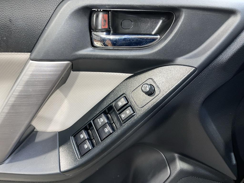 Thumbnail: 2016 Subaru Forester - 23