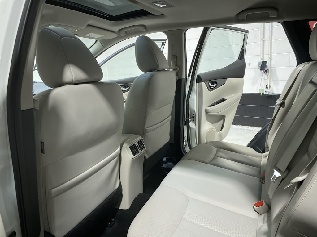Thumbnail: 2019 Nissan Rogue Sport - 13