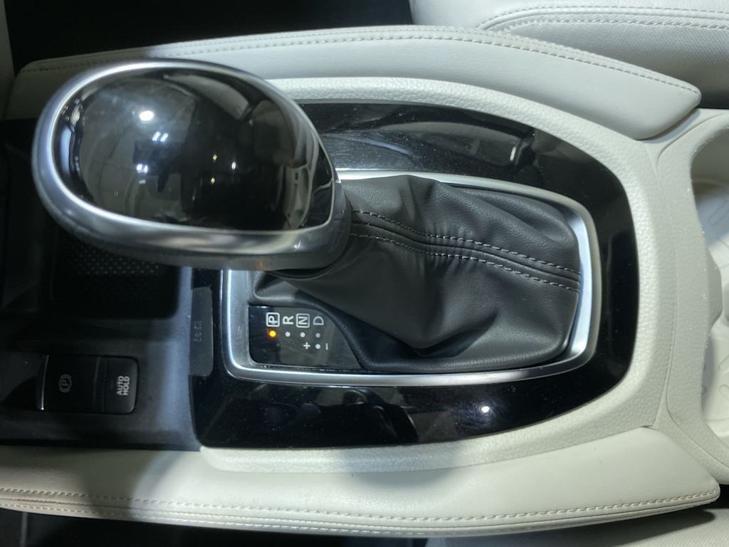 Thumbnail: 2019 Nissan Rogue Sport - 15