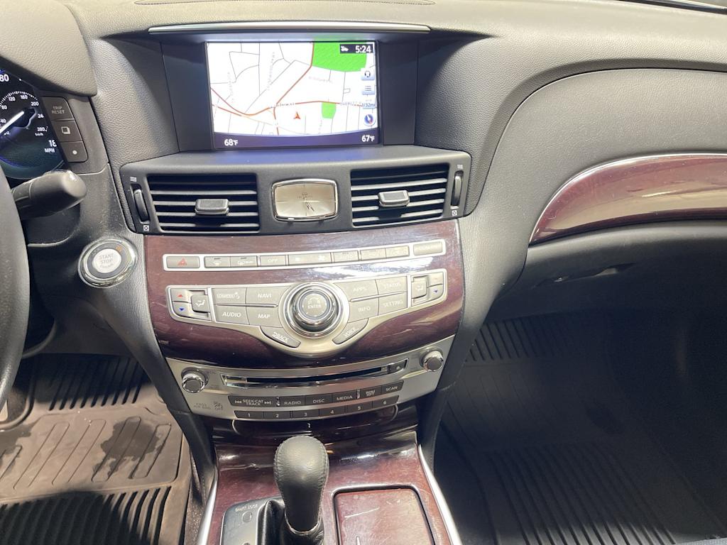 Thumbnail: 2019 INFINITI Q70 - 13