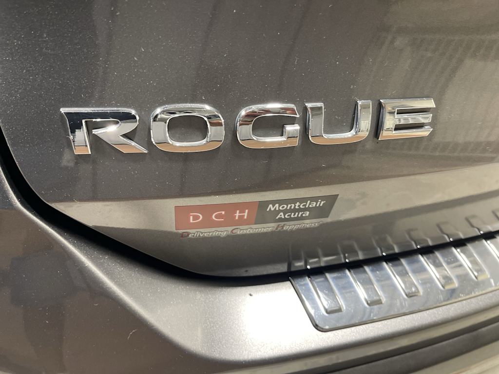 Thumbnail: 2018 Nissan Rogue - 7