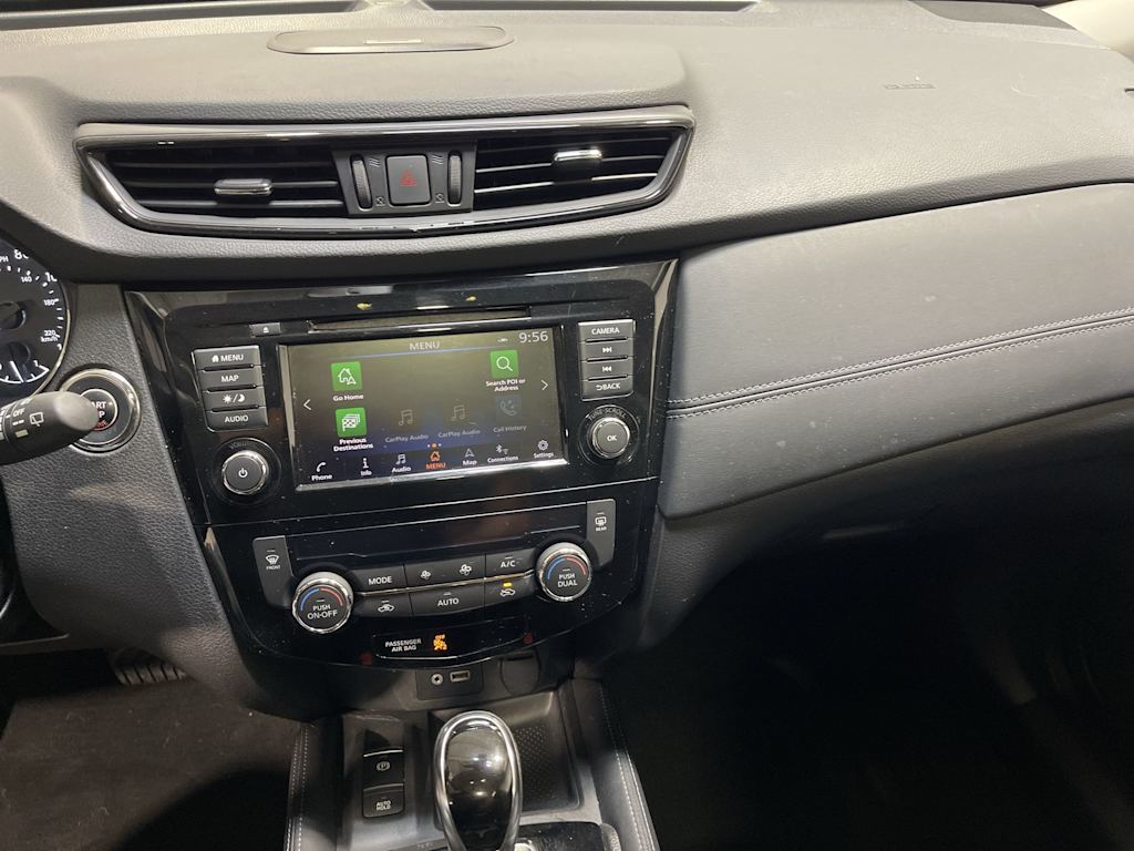 Thumbnail: 2018 Nissan Rogue - 21