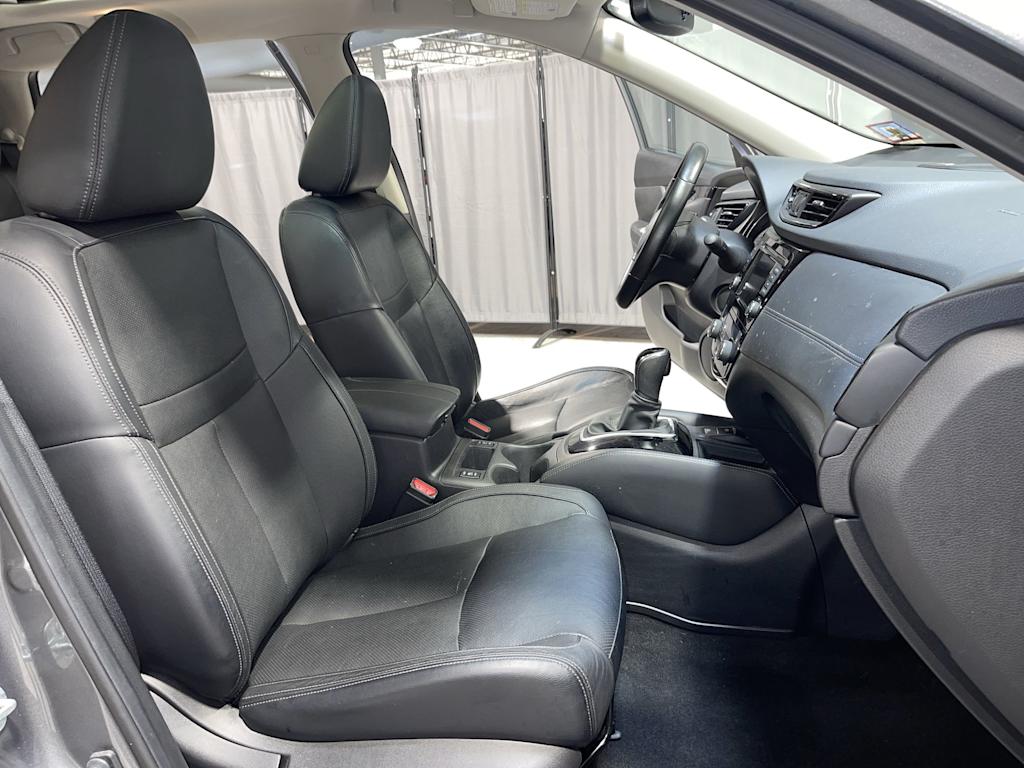 Thumbnail: 2018 Nissan Rogue - 20