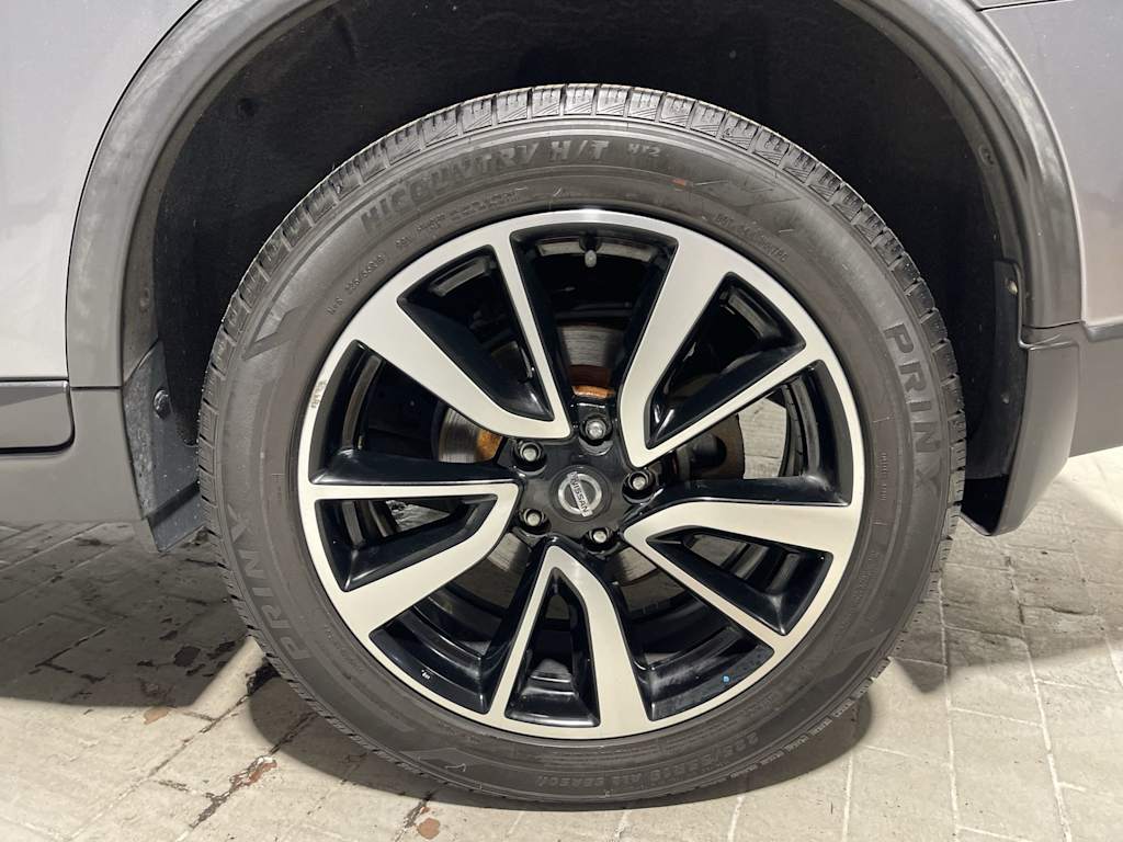 Thumbnail: 2018 Nissan Rogue - 8
