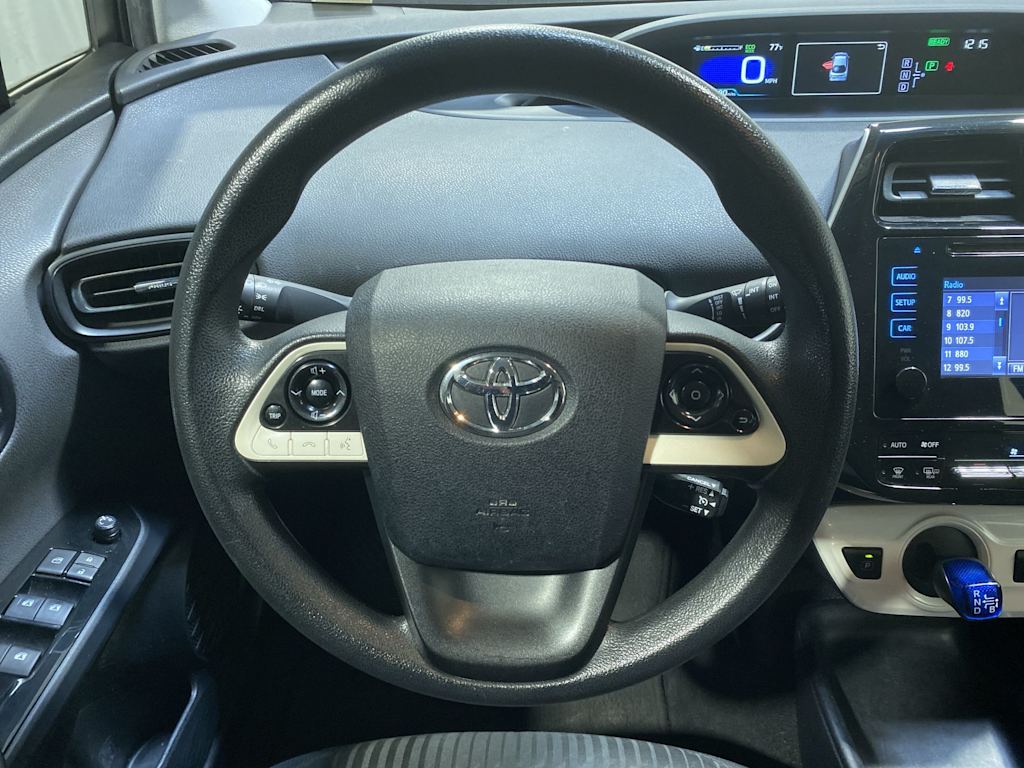 Thumbnail: 2016 Toyota Prius - 10