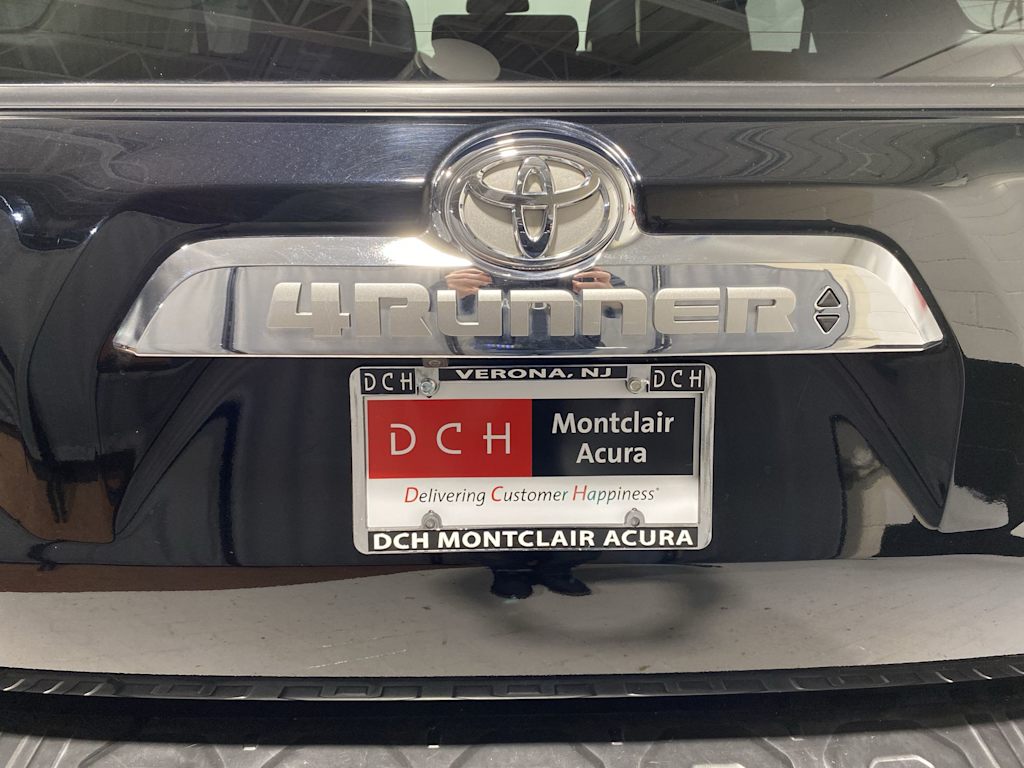 2016 Toyota 4Runner Limited 7