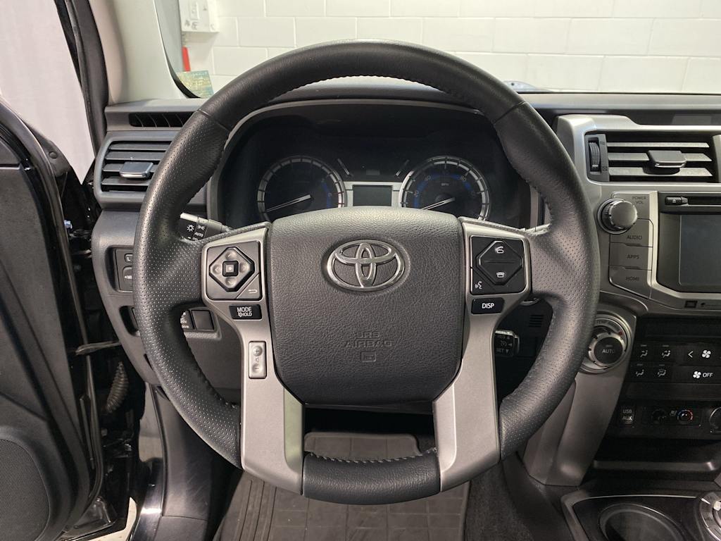 2016 Toyota 4Runner Limited 10