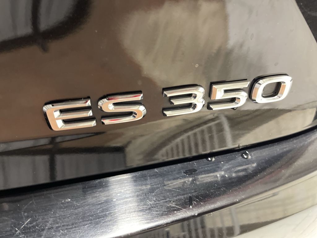 Thumbnail: 2015 Lexus ES - 7