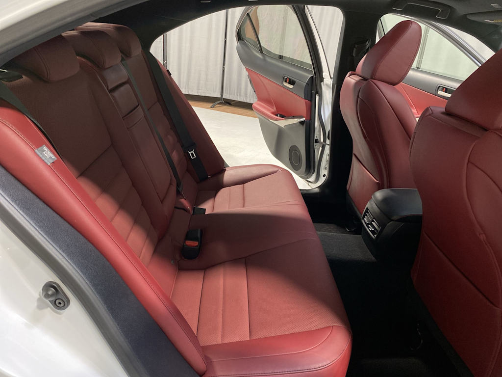 2020 Lexus IS 350 20