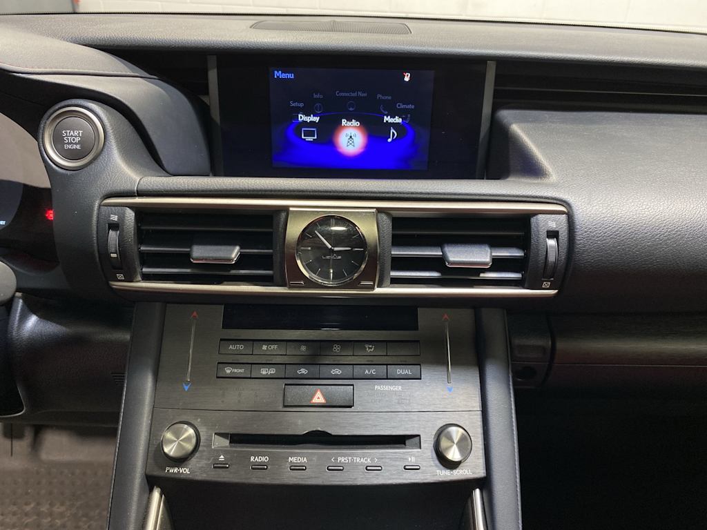 2020 Lexus IS 350 14