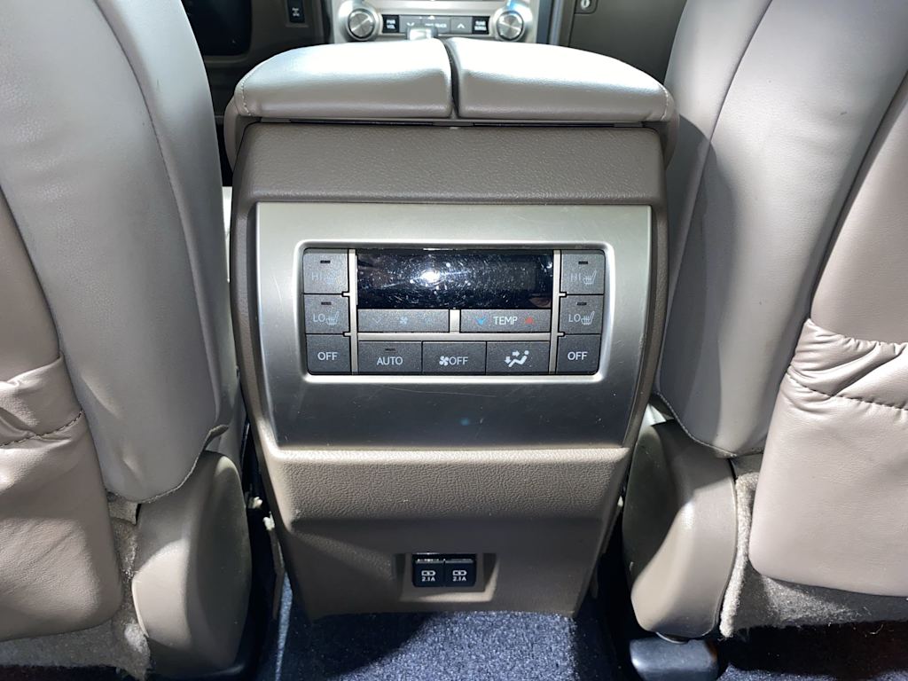 2020 Lexus GX 460 25